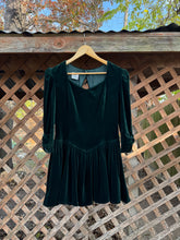 Load image into Gallery viewer, 1980’s velvet mini dress