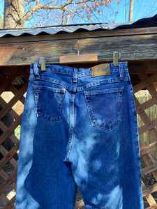 1990’s medium wash high waisted jeans