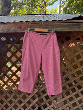 Load image into Gallery viewer, 1990’s gingham pedal pushers
